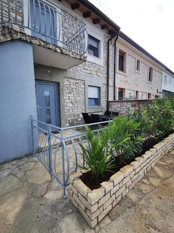Meressa Paolia Apartments Novigrad Istria Extérieur photo